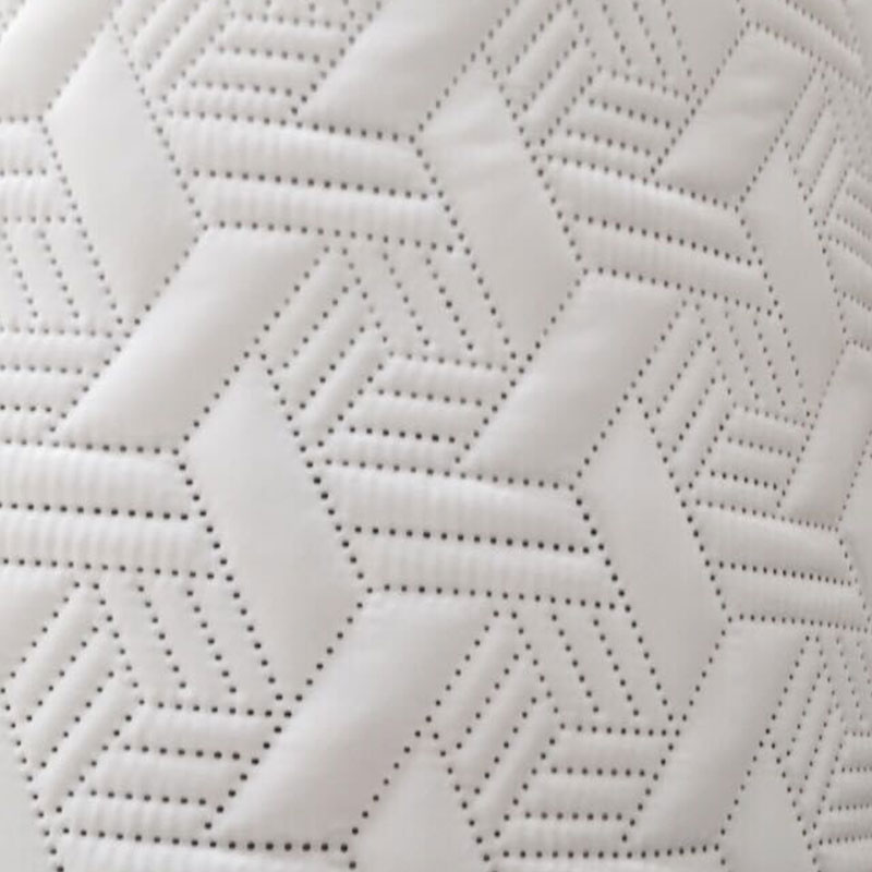geometric pinsonic quilt pattern
