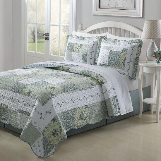 patchwork pattern quilted bedspread and coverlets